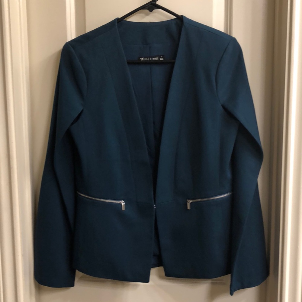Cape Blazer
